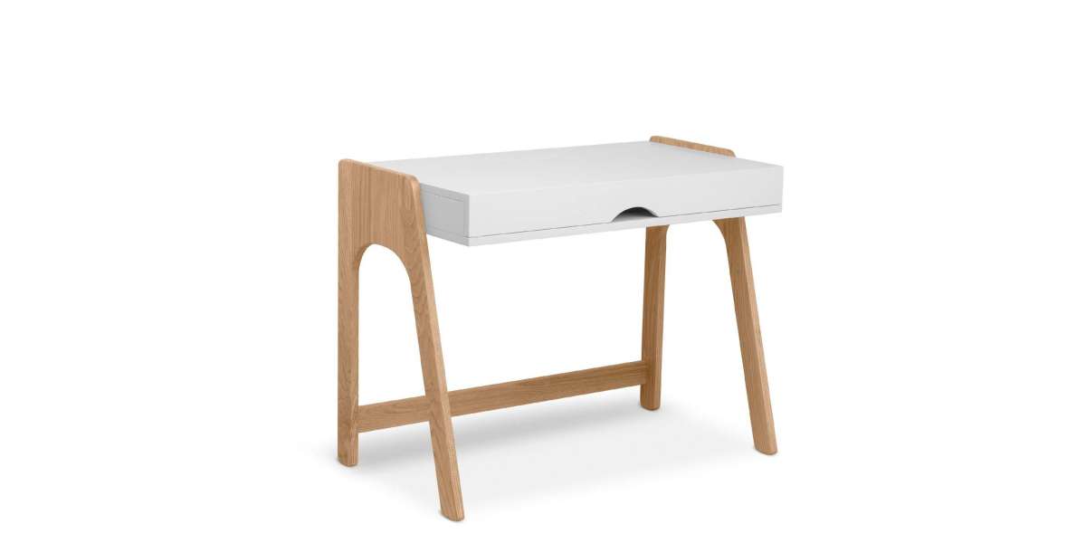 ΑURA DESK